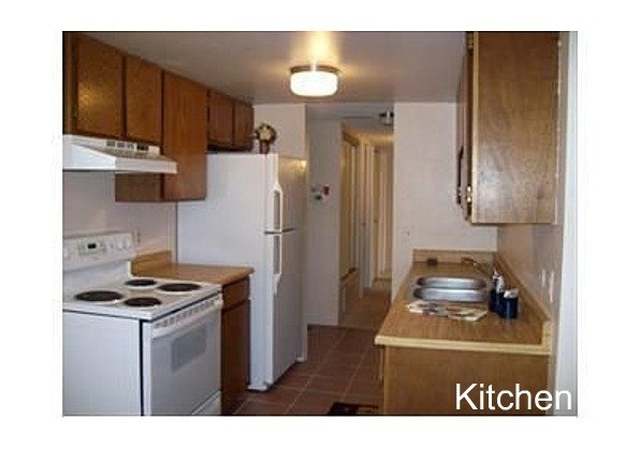 Property at 9887 E Peakview Ave Unit F06, Englewood, CO 80111, 2 beds, 1 bath