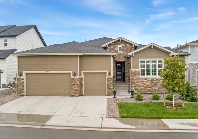 Property at 228 Rogers Ct, Castle Rock, CO 80104, 5 beds, 4 baths