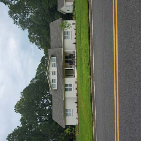 Property at 2605 Hall Ave, Tifton, GA 31794, 5 beds, 3 baths