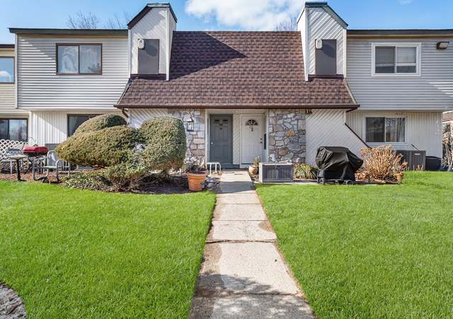 Property at 243 Pointe Circle North #243, Coram, NY 11727, 2 beds, 1 bath
