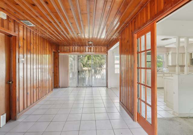 Photo of 1910 Rainbow Dr, Clearwater, FL 33765