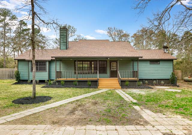 Property at 25307 Penguin St, Magnolia, TX 77355, 3 beds, 2.5 baths