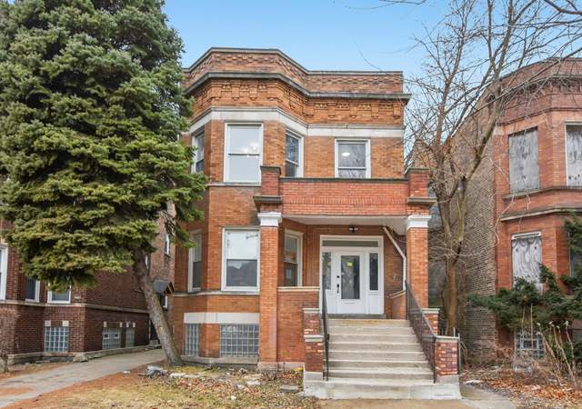 Property at 7734 S Saginaw Ave, Chicago, IL 60649, 7 beds, 2 baths