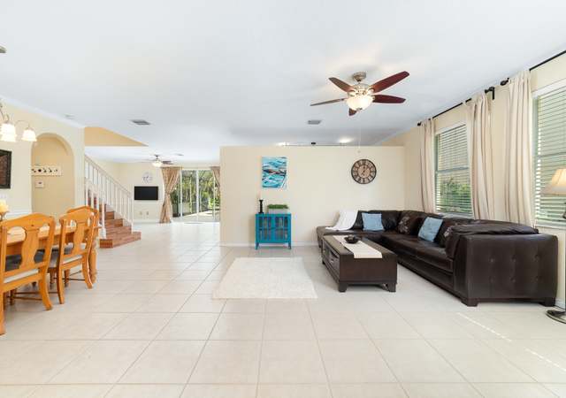 Photo of 7671 Oak Grove Cir, Lake Worth, FL 33467