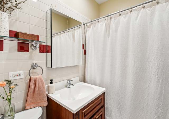 Photo of 3534 W Palmer St #3, Chicago, IL 60647