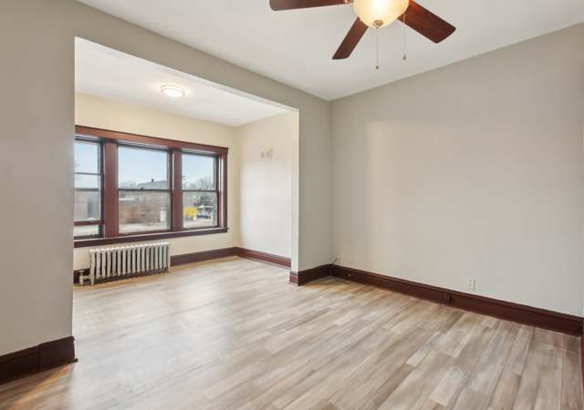 Photo of 8348 S Saginaw Ave, Chicago, IL 60617