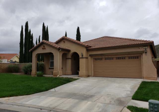 Property at 3001 Red Cedar Trl, Hemet, CA 92545, 3 beds, 2 baths