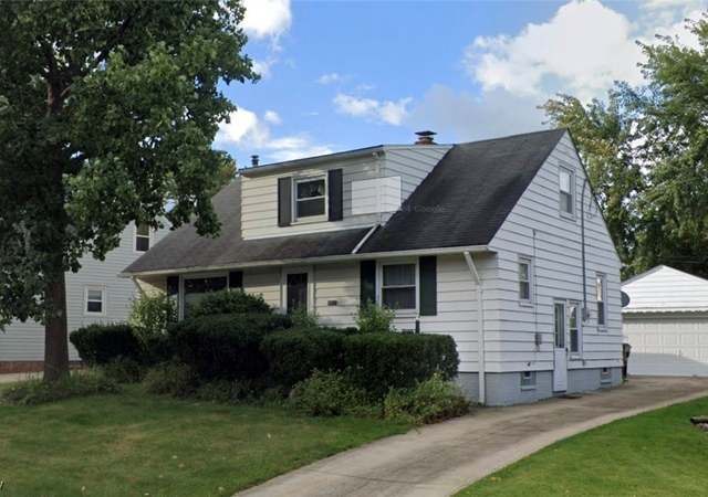 Property at 6207 Dartworth Dr, Parma, OH 44129, 3 beds, 1.5 baths