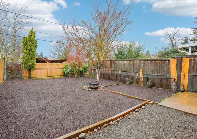 Photo of 12116 SE Woodward Pl, Portland, OR 97266