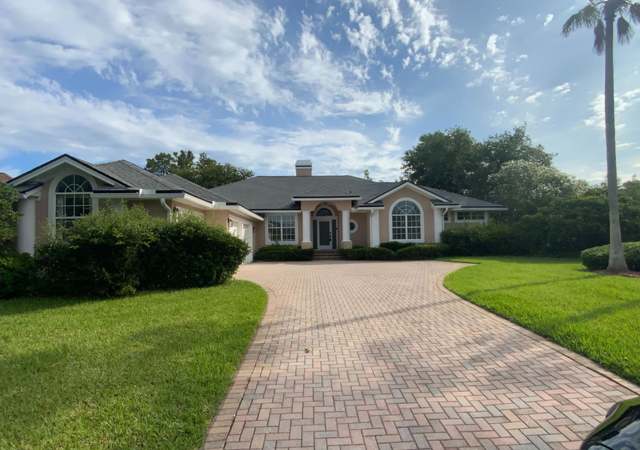 Property at 13465 Troon Trace Ln, Jacksonville, FL 32225, 4 beds, 3 baths