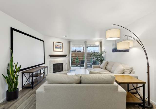 Photo of 10501 8th Ave NE #107, Seattle, WA 98125
