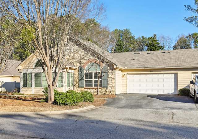 Property at 302 Gladstone Dr, Mcdonough, GA 30253, 2 beds, 2 baths