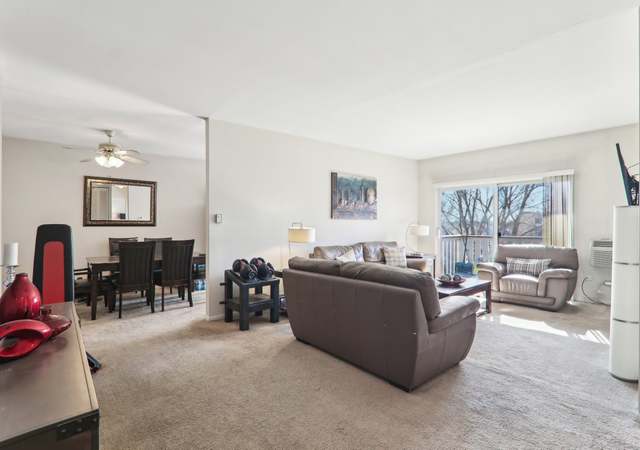 Photo of 290 N Westgate Rd #407, Mount Prospect, IL 60056