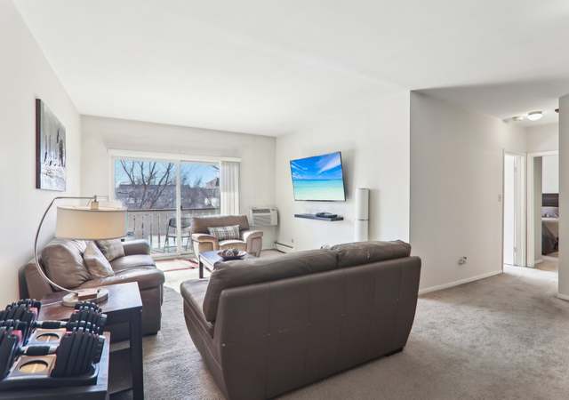 Photo of 290 N Westgate Rd #407, Mount Prospect, IL 60056