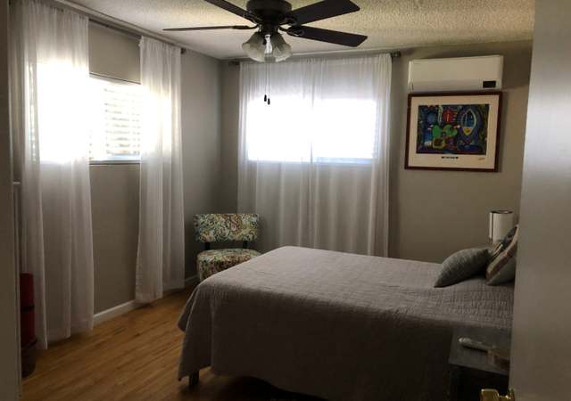 Photo of 2716 De Forest Ave, Long Beach, CA 90806