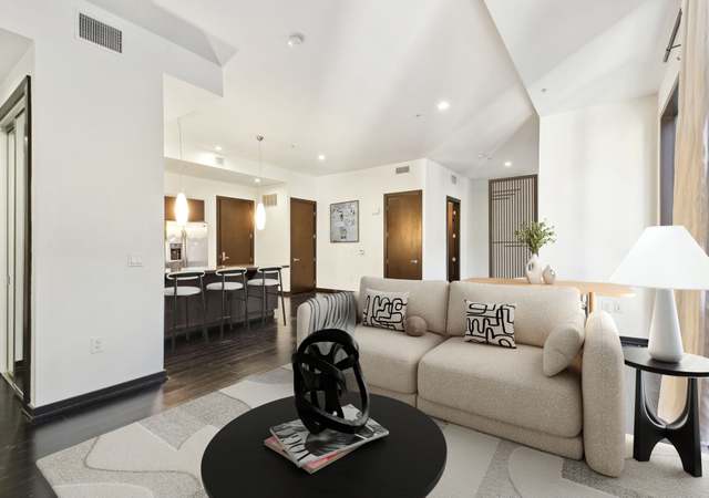 Property at 655 S Hope St #1407, Los Angeles, CA 90017, 2 beds, 2 baths