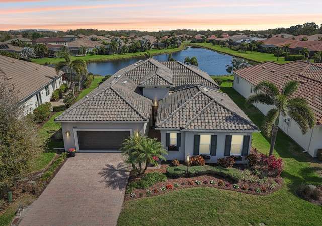 Property at 4857 Tobermory Way, Bradenton, FL 34211, 3 beds, 3 baths