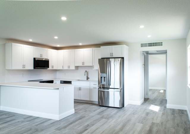 Property at 247 Seville K, Delray Beach, FL 33446, 1 bed, 1.5 baths
