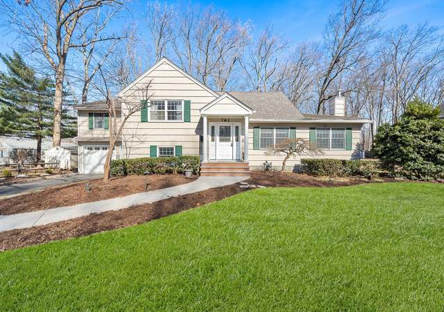 Photo of 761 Muir Ter, Scotch Plains Twp., NJ 07076-2112