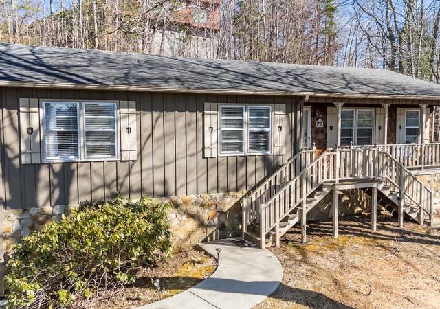 Property at 42 Celebration Pl, Asheville, NC 28806, 3 beds, 2 baths