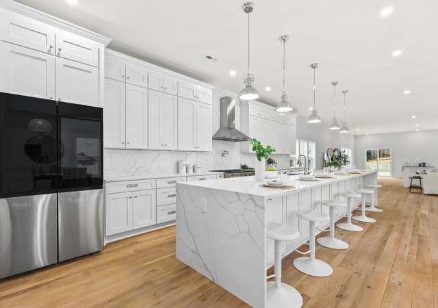 Property at 1713 N Cameron St, Arlington, VA 22207, 6 beds, 7 baths