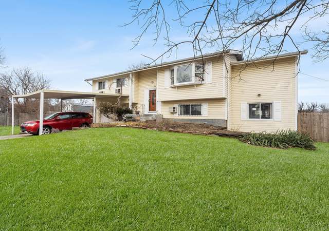 Property at 747 Broadway, Brentwood, NY 11717, 5 beds, 2 baths