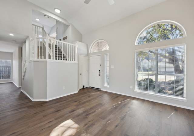 Photo of 1153 Regal Dr, Garland, TX 75040