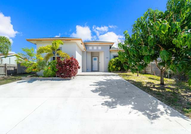 Property at 328 Jackson Ave, Greenacres, FL 33463, 4 beds, 3 baths
