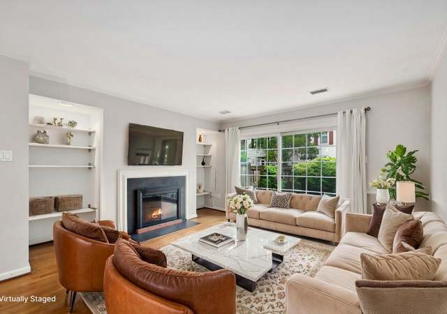 Property at 416 W Glebe Rd, Alexandria, VA 22305, 3 beds, 2.5 baths