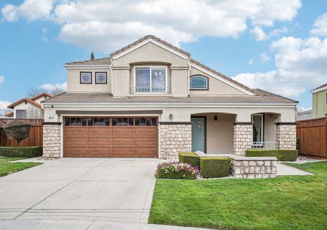 Photo of 860 Arches Ct, Tracy, CA 95376