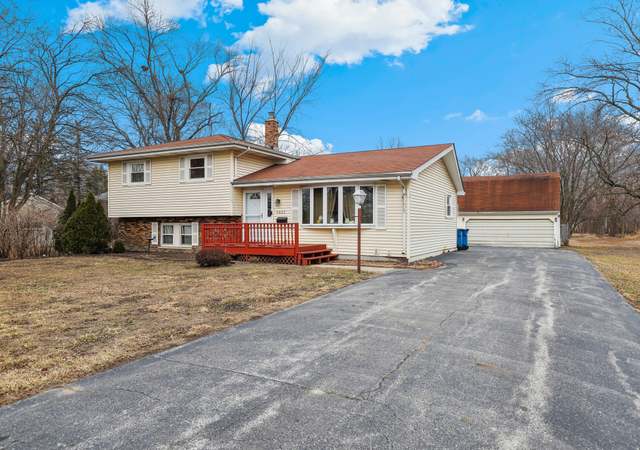 Photo of 9625 Erie St, Highland, IN 46322