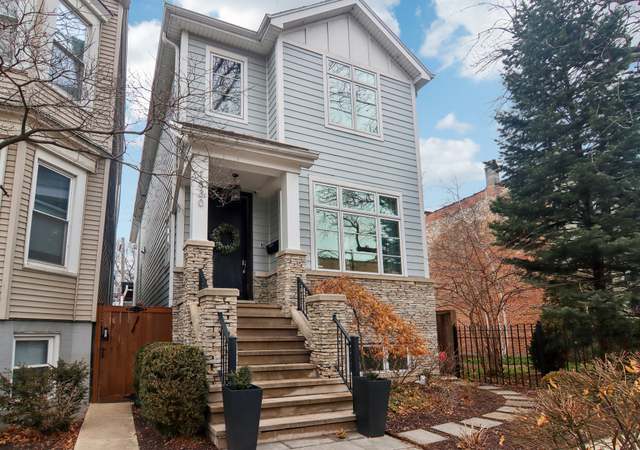 Photo of 1830 W Newport Ave, Chicago, IL 60657