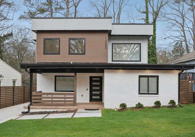 Property at 1355 Lockwood Dr SW, Atlanta, GA 30311, 4 beds, 3.5 baths