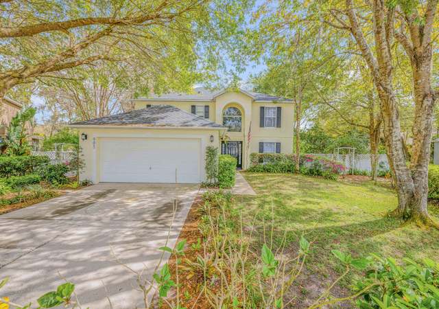 Property at 905 Cascades Park Trl, Deland, FL 32720, 3 beds, 2.5 baths