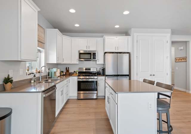 Property at 5715 Brambling Way E, Stansbury Park, UT 84074, 3 beds, 2 baths