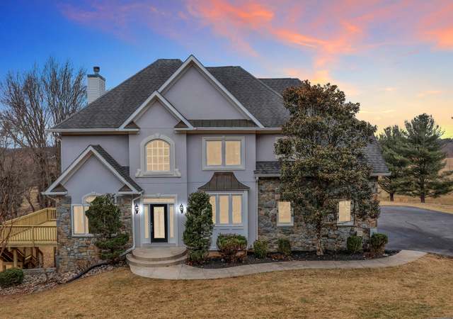 Property at 23900 Hawkins Creamery Ct, Gaithersburg, MD 20882, 5 beds, 4.5 baths