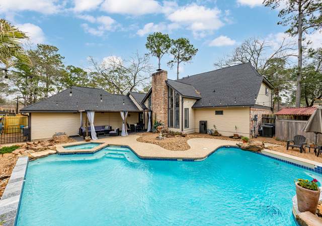 Property at 6902 Wimbledon Estates Dr, Spring, TX 77379, 5 beds, 3.5 baths
