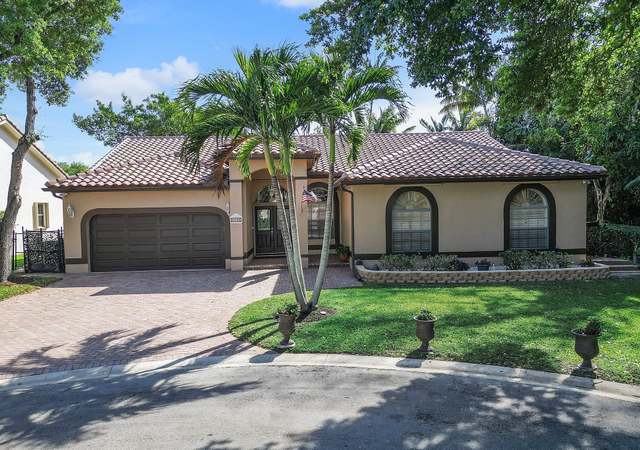 Property at 5523 NW 57th Ter, Coral Springs, FL 33067, 4 beds, 2.5 baths