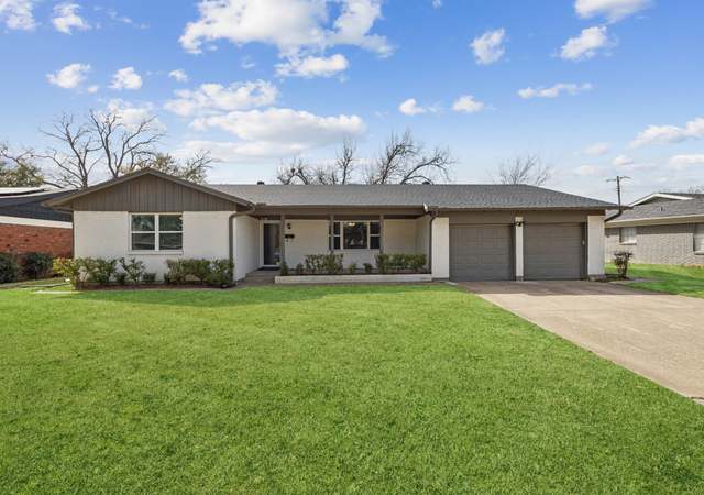 Photo of 2137 Barbell Ln, Fort Worth, TX 76111