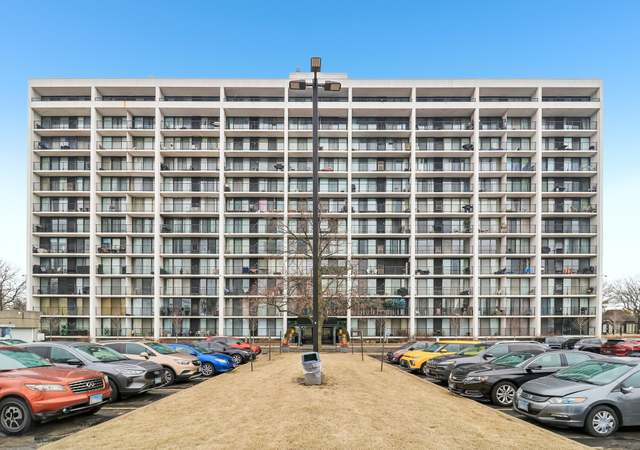 Property at 2005 S Finley Rd #112, Lombard, IL 60148, 2 beds, 2 baths
