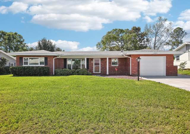 Property at 1841 5th St SE, Winter Haven, FL 33880, 3 beds, 2 baths