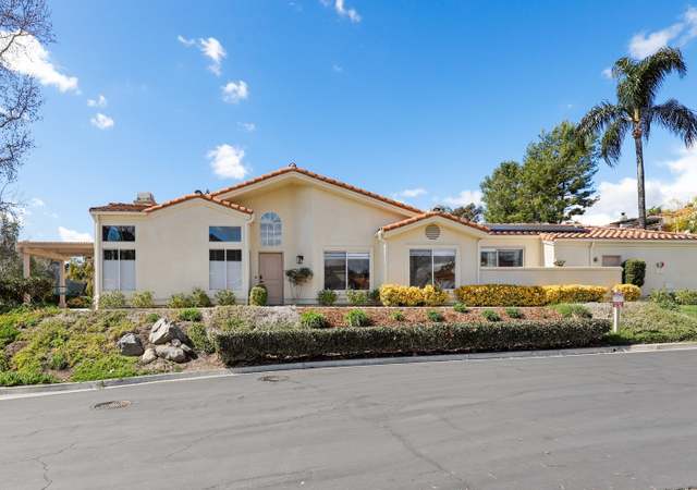 Photo of 29599 Circle R Greens Dr, Escondido, CA 92026