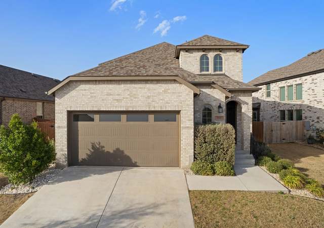 Property at 7600 Desert Needle Dr, Lago Vista, TX 78645, 5 beds, 3 baths