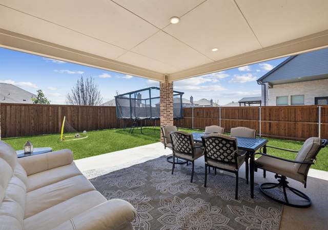 Photo of 1601 Thunderbird Dr, Fort Worth, TX 76052