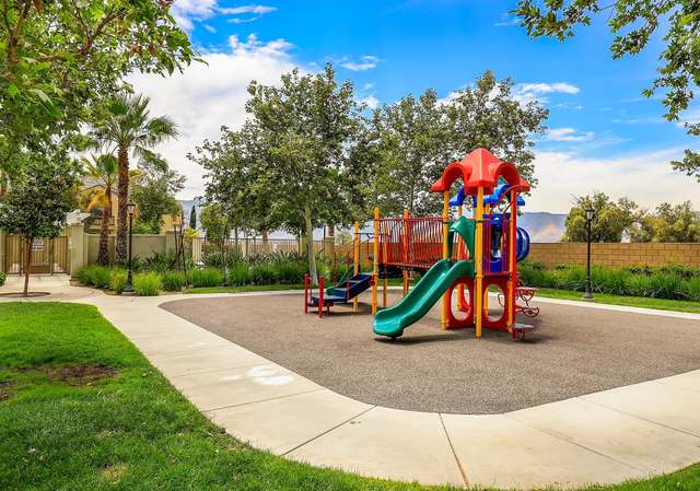 Photo of 1800 E Lakeshore Dr #2411, Lake Elsinore, CA 92530