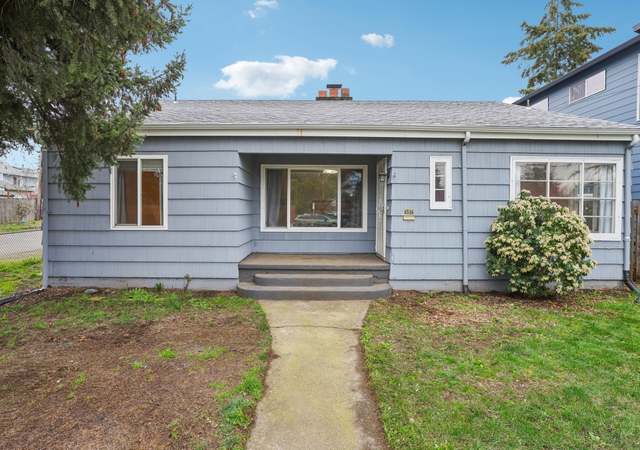 Property at 6536 SE Flavel St, Portland, OR 97206, 4 beds, 1 bath