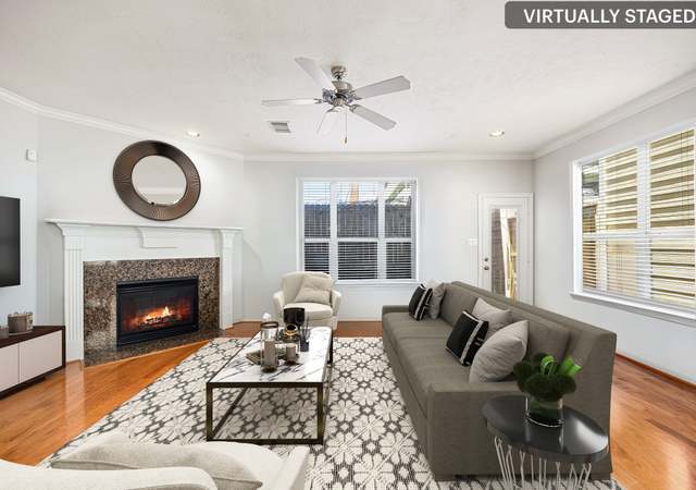 Property at 2634 Couch St, Houston, TX 77008, 3 beds, 2.5 baths