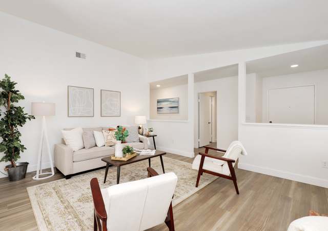 Photo of 3933 Brown St, Oceanside, CA 92056