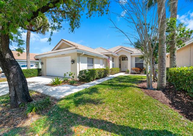 Property at 162 E Hampton Way, Jupiter, FL 33458, 3 beds, 2 baths