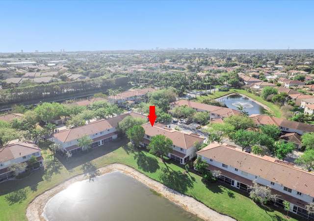 Property at 6204 Sandy Bank Ter, Riviera Beach, FL 33407, 2 beds, 2.5 baths